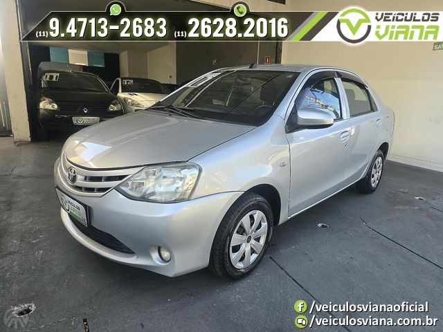 TOYOTA ETIOS 2017