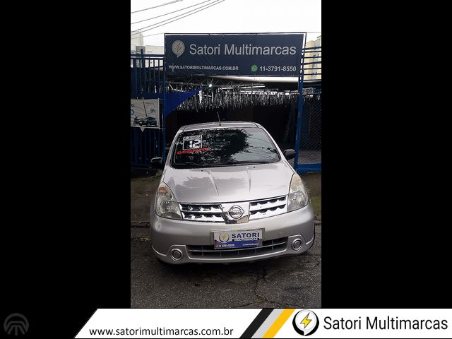 NISSAN LIVINA 2012